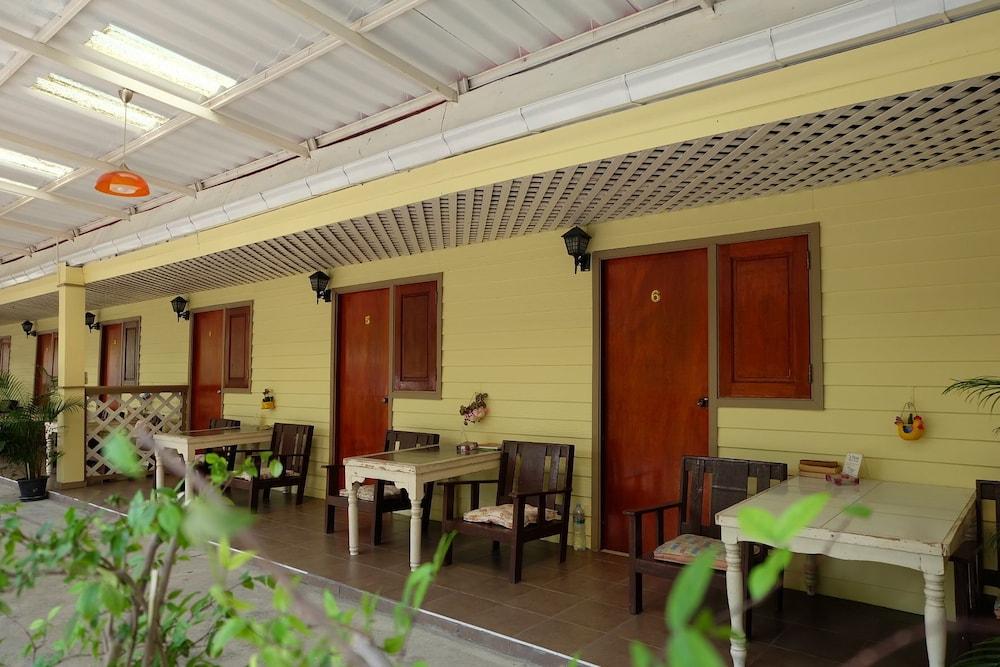 Steve Lady Hostel Bangkok Ngoại thất bức ảnh