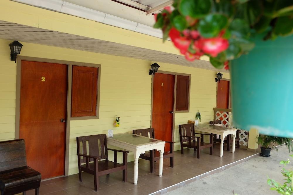 Steve Lady Hostel Bangkok Ngoại thất bức ảnh
