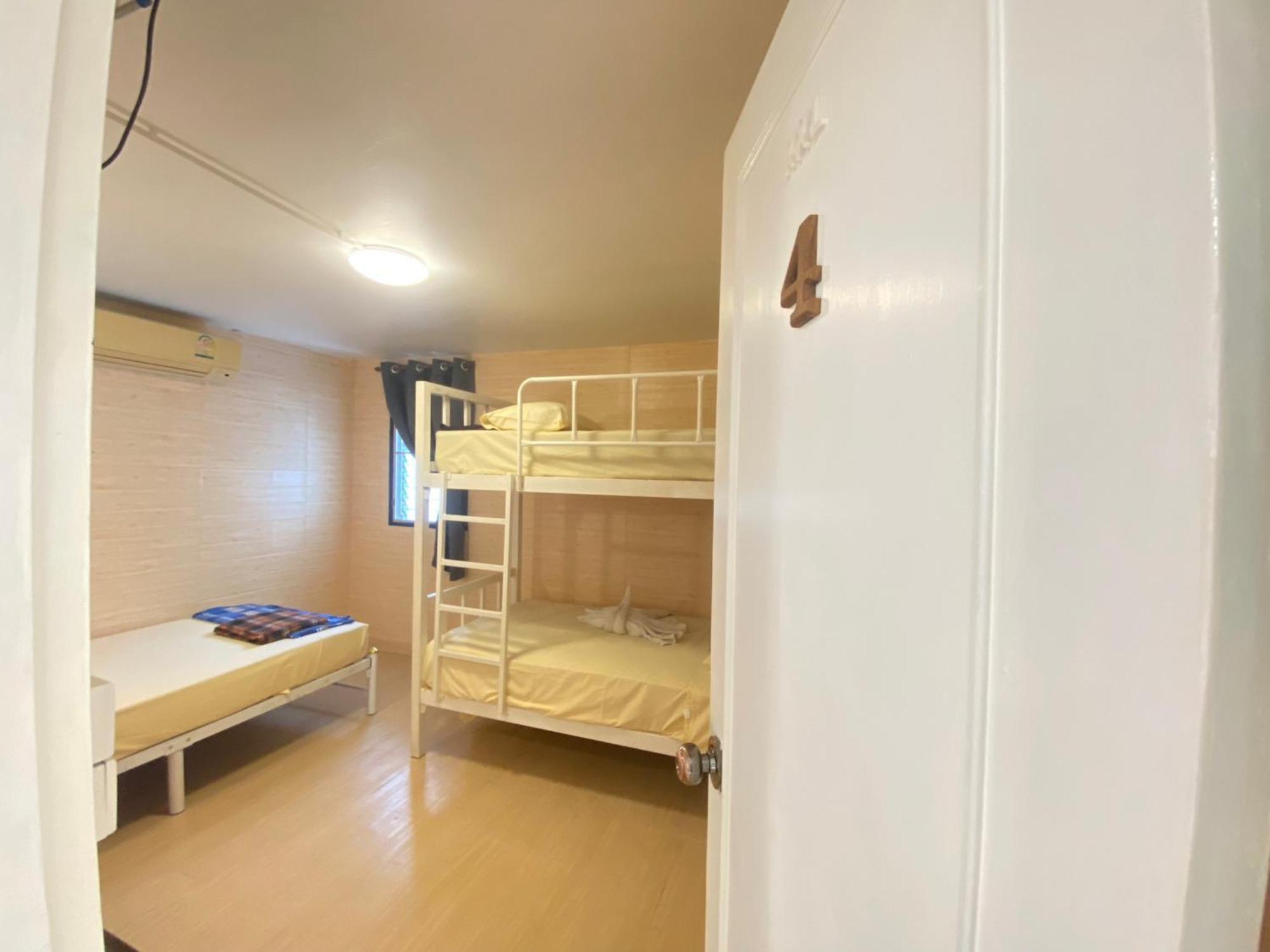 Steve Lady Hostel Bangkok Ngoại thất bức ảnh