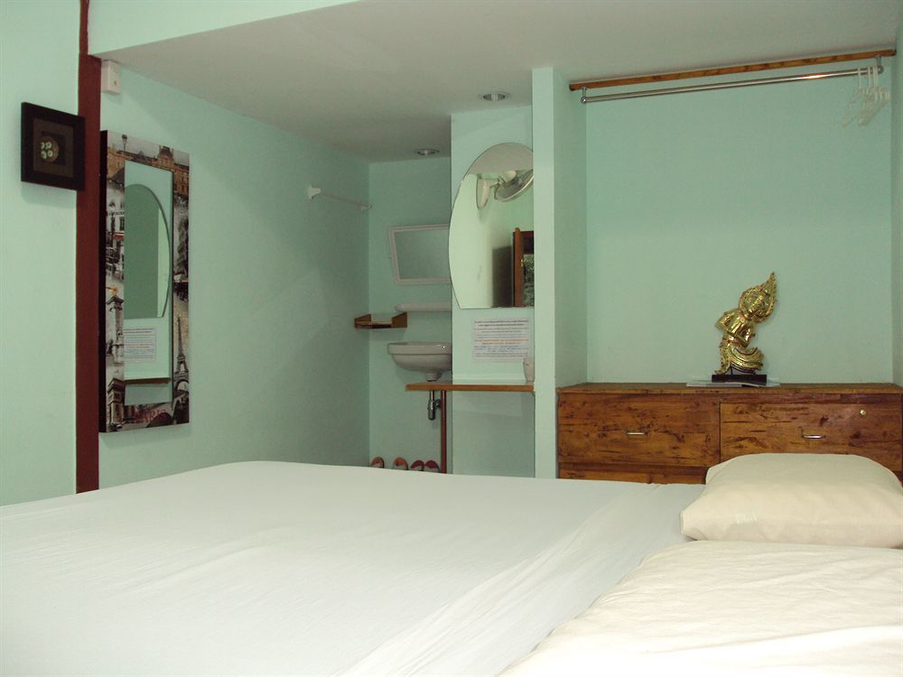 Steve Lady Hostel Bangkok Ngoại thất bức ảnh